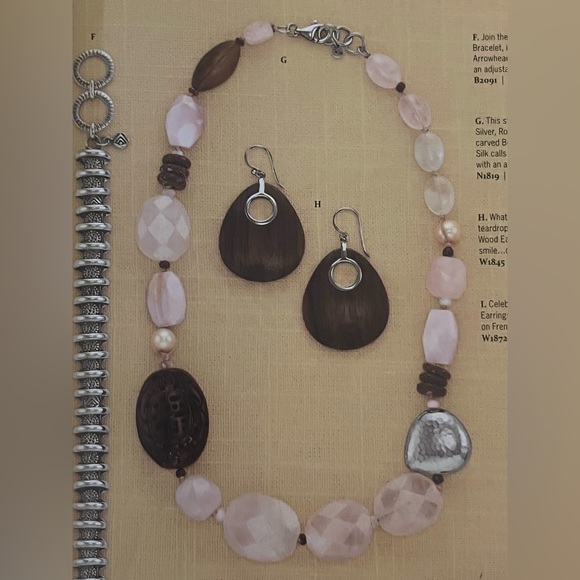 Silpada Sterling Silver Necklace with Mixed 
Stones.
B2091 - Picture 5 of 6